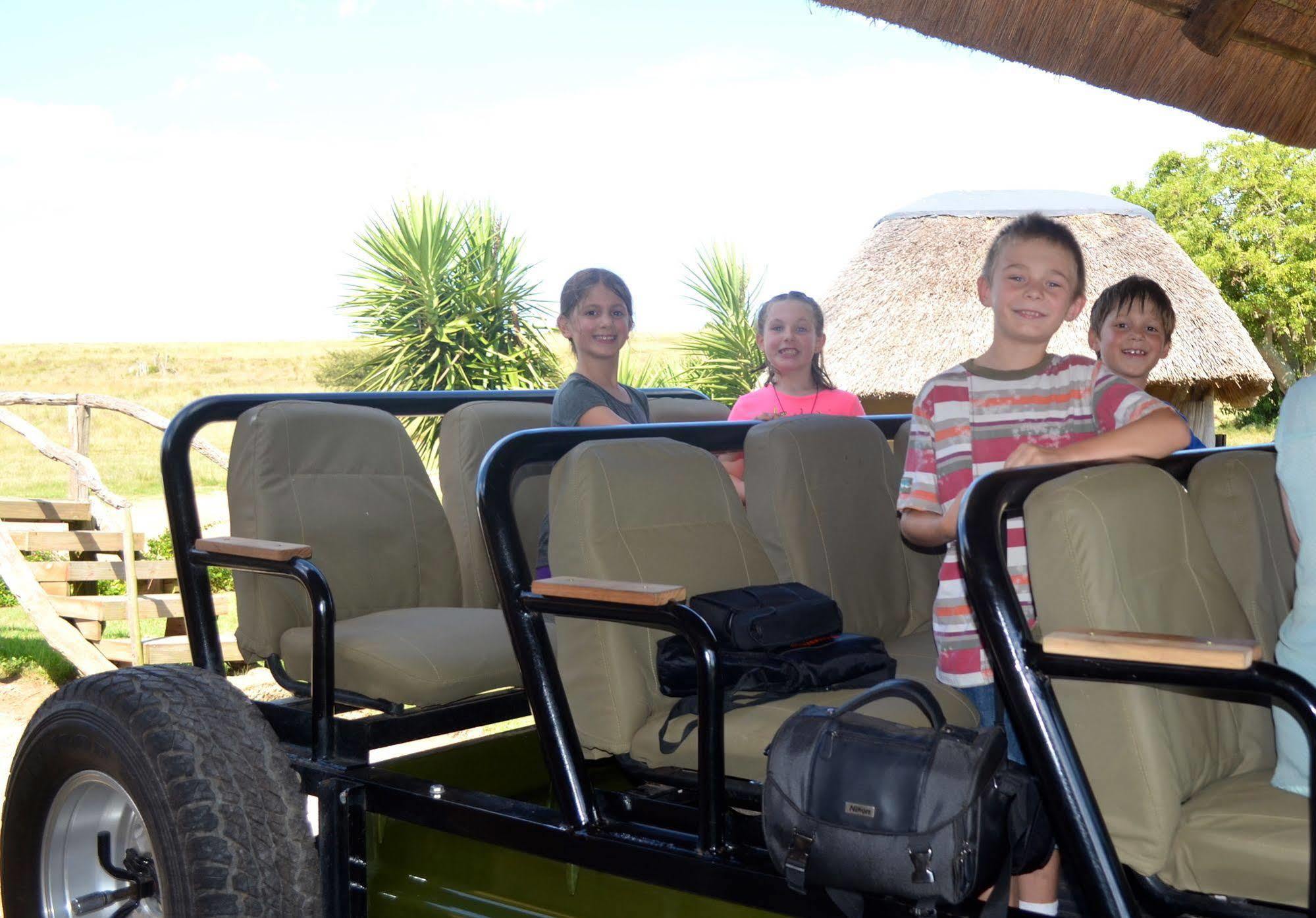 Leeuwenbosch Country House - Amakhala Game Reserve Ngoại thất bức ảnh
