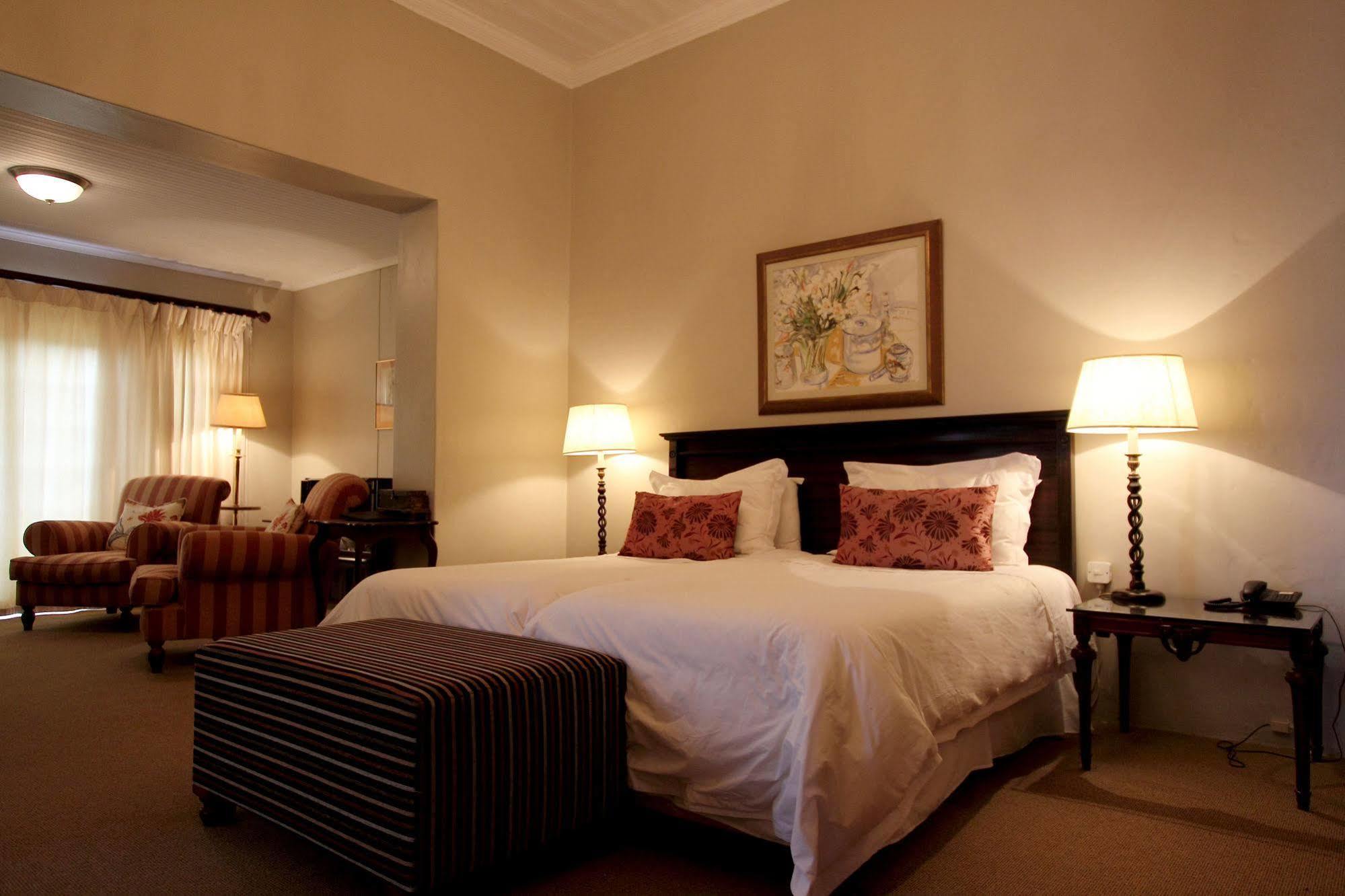 Leeuwenbosch Country House - Amakhala Game Reserve Ngoại thất bức ảnh